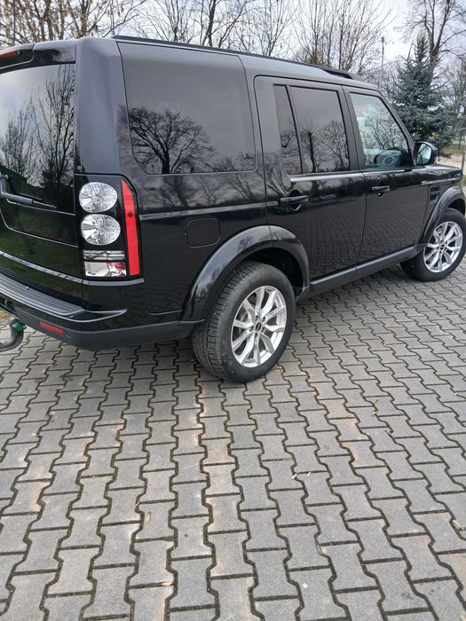 Land Rover Discovery 4