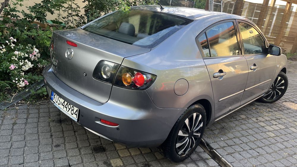 Mazda 3 sedan 1.6 diesel