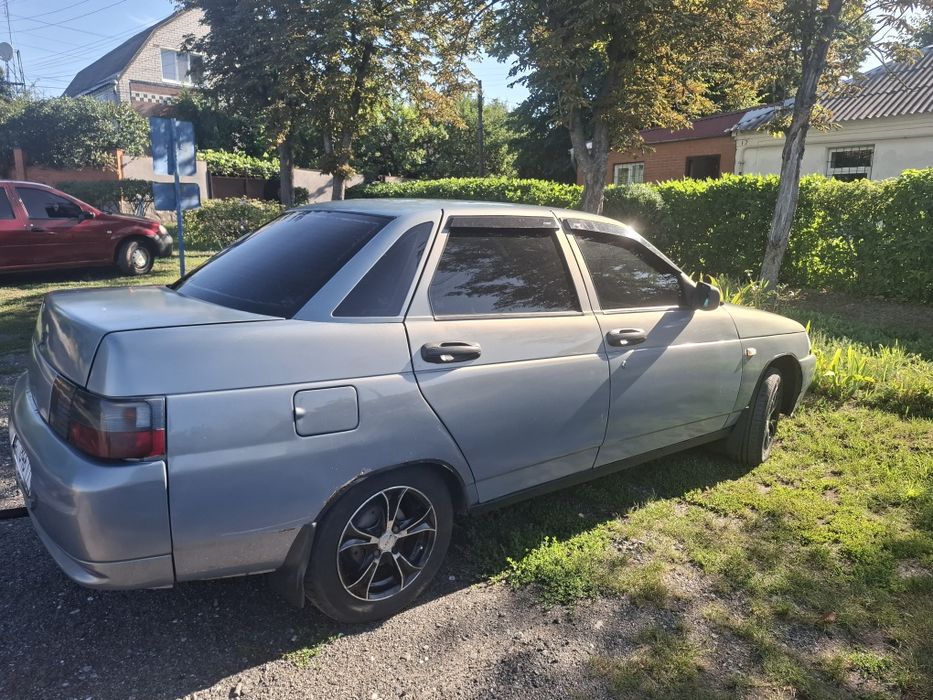 Продам автомобіль ВАЗ 21102