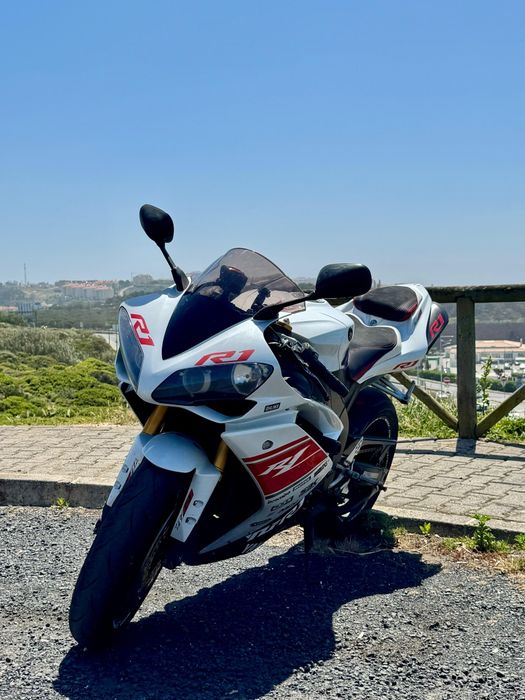 Yamaha yzf R1 2008 impecável