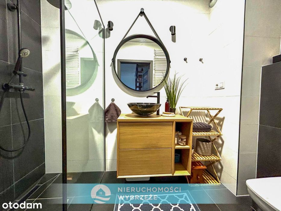 Dwupoziomowe mieszkanie | Jasień