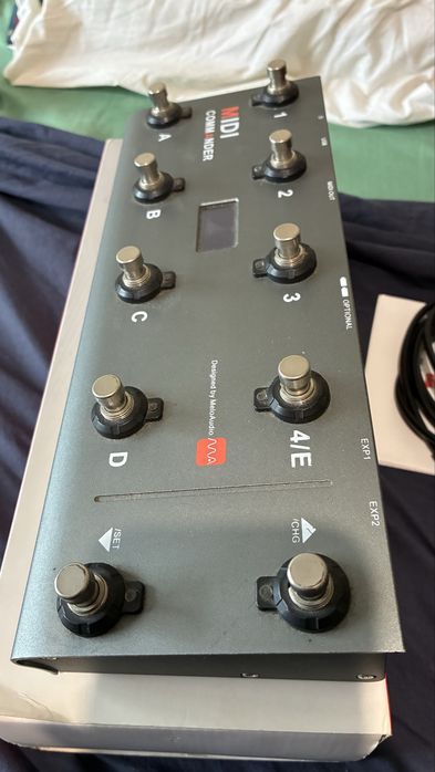 Pedal MIDI Controller 8 switchs