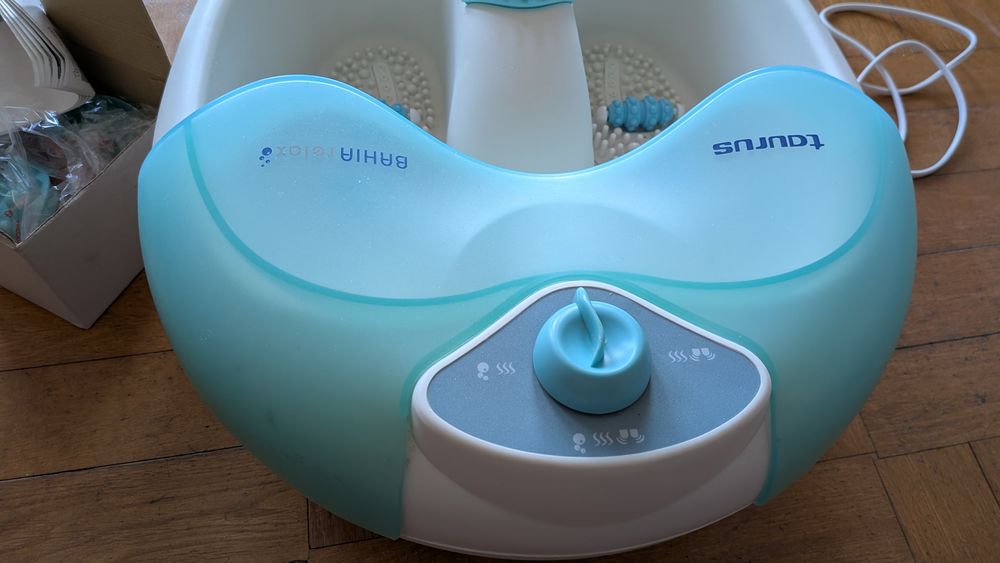 Hidromassajador de Pés Taurus Bahia Relax – Bolhas e Calor