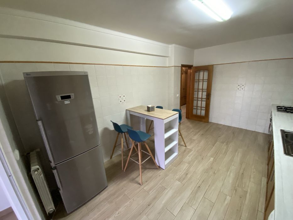 Apartamento t2 restaurado em peniche em zona calma e  bem localizada