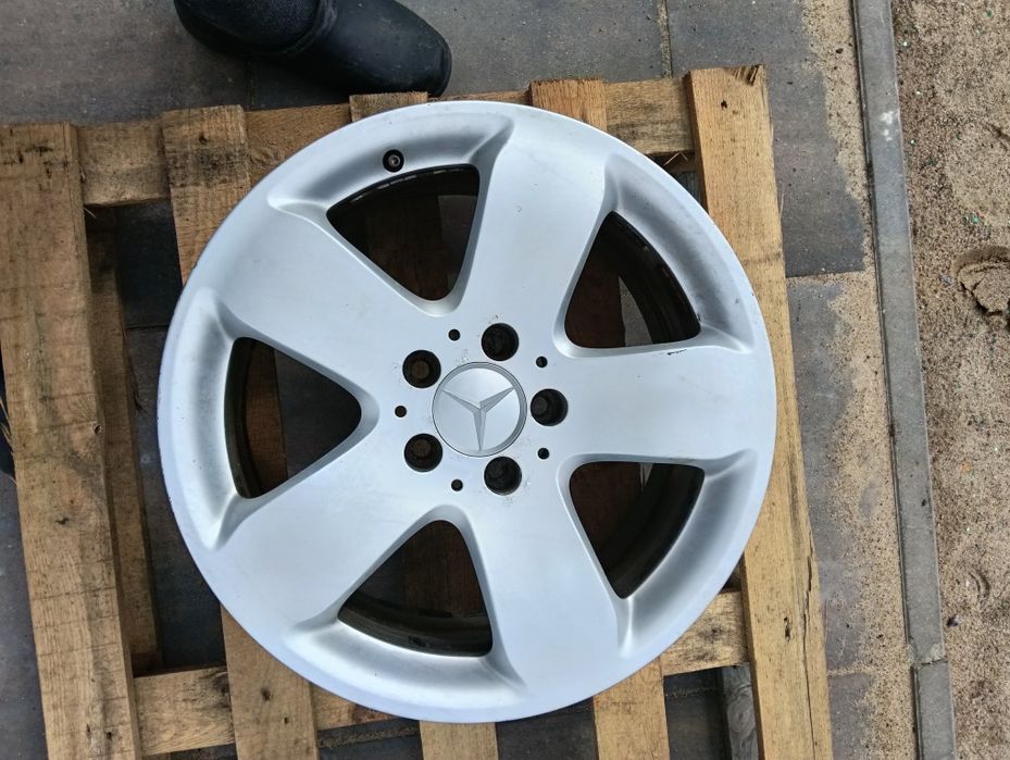 Mercedes W 211 ,W 212 felga aluminiowa 17 cali