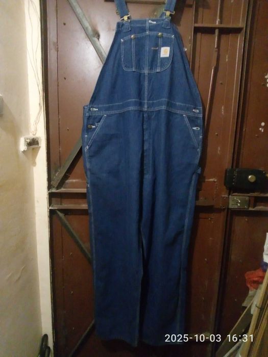 Джинсовый комбинезон