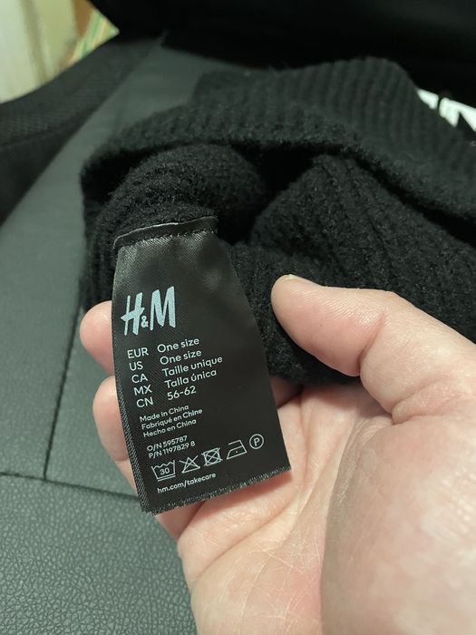 Продам балаклаву H&M