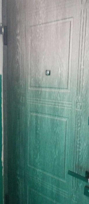 Продам 2 ком .квартиру в Чугуеве