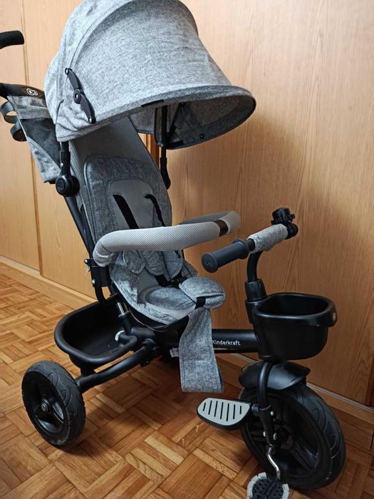 Carrinho bebê 3x1 , triciclo