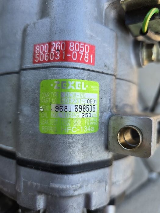 Sprężarka klimatyzacji Audi A4 B5 2000 Rok 1.8B V5 Przebieg 58 tyś km ZEXEL NR 968J 698505