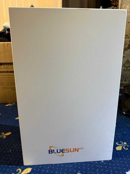 Гібридний інвертор 3,5 кВт та батареї Bluesun в наявності