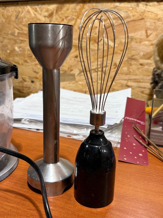 Блендер LIBERTON LHB-1010