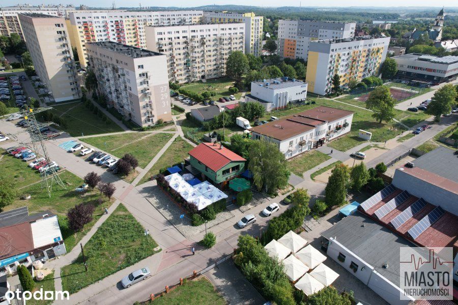 Doskonała inwestycja! Prosperujący lokal usługowy
