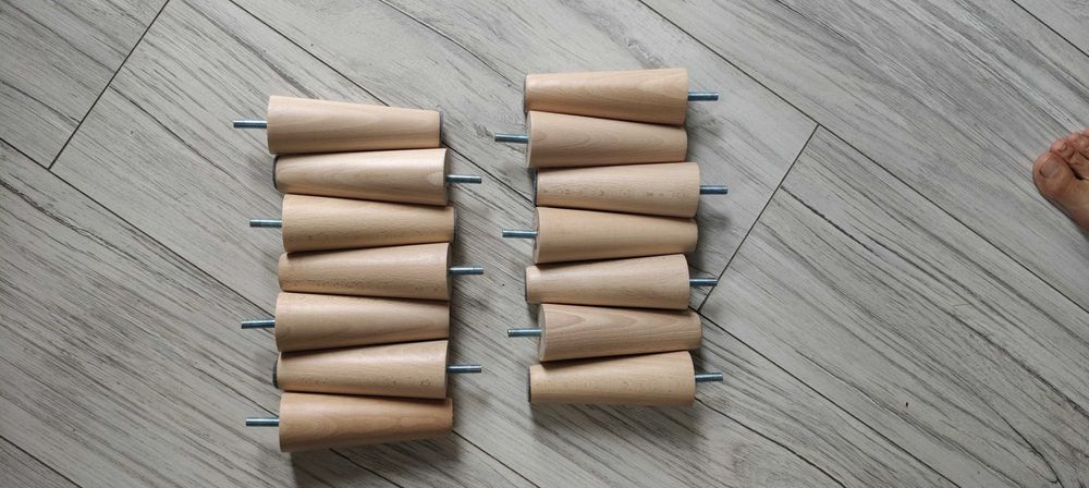 Noga meblowa bukowa stożkowa 5 zl