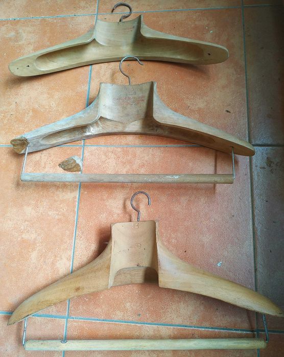 Cabides vintage madeira