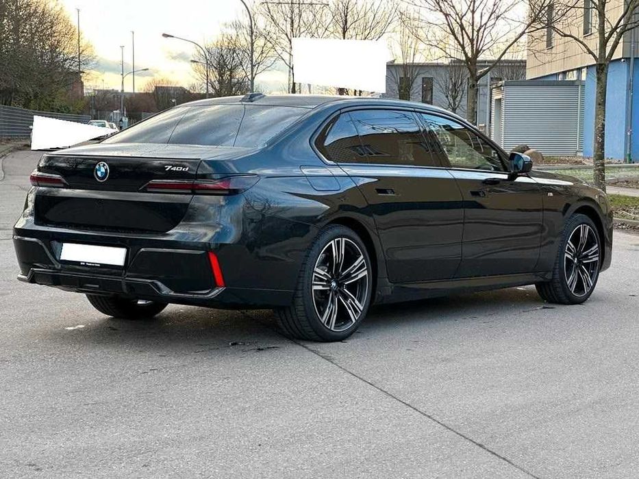 Бампер BMW Seria 7 G70 запчастини БМВ 7 Г70 бампер разборка