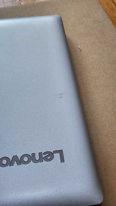 Lenovo IdeaPad 320 – Bom estado, caixa original