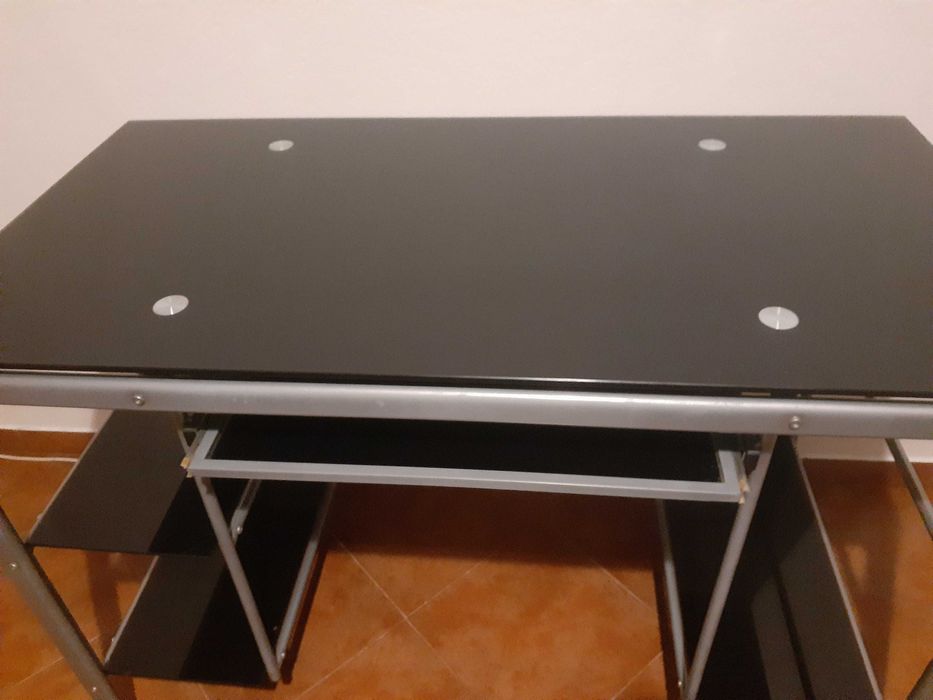 Mesa apoio para computador