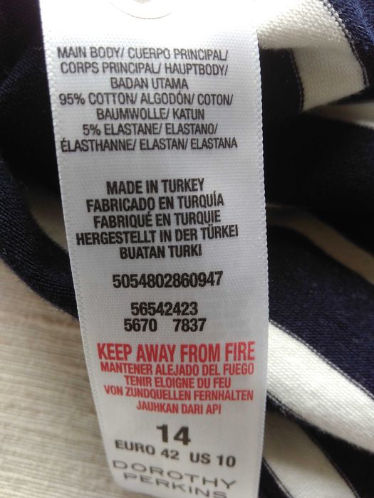nowa bluzka Doroty Perkins  jeszcze z papierową metką roz.42