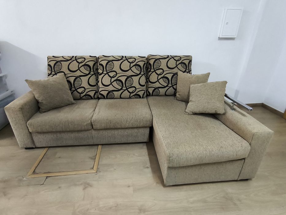 Sofá em tecido chaise longue