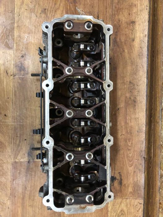 Головка BGU BSE BSF VW GOLF Skoda tour a5 1.6 Mpi