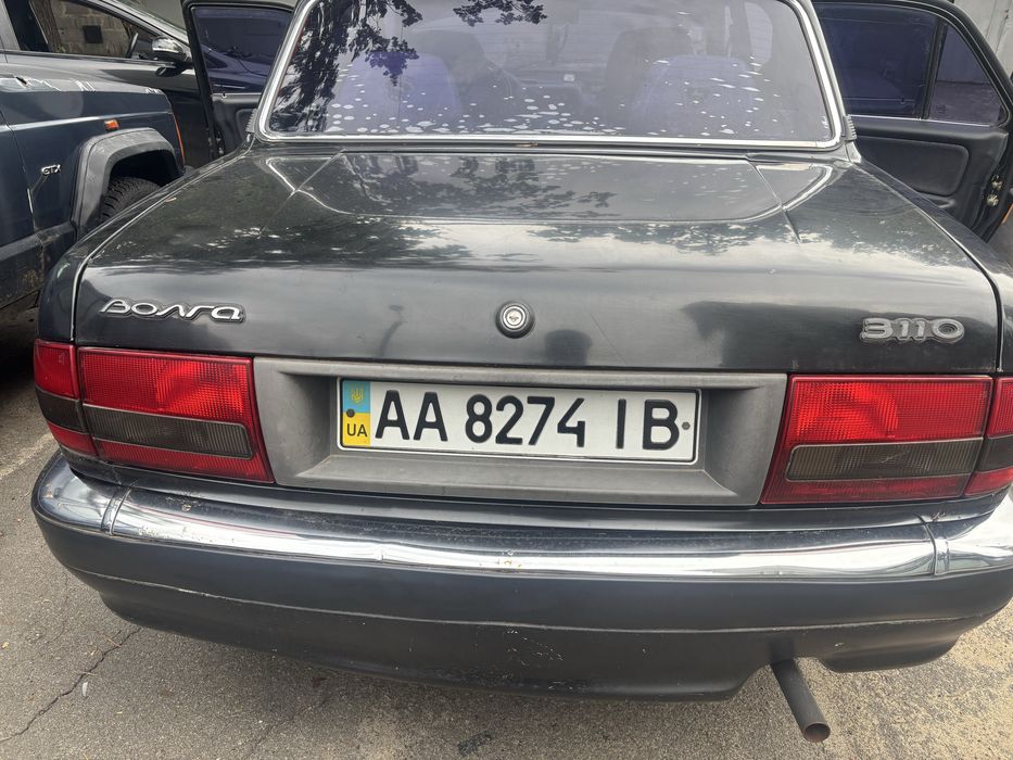 Волга 3110 2001.