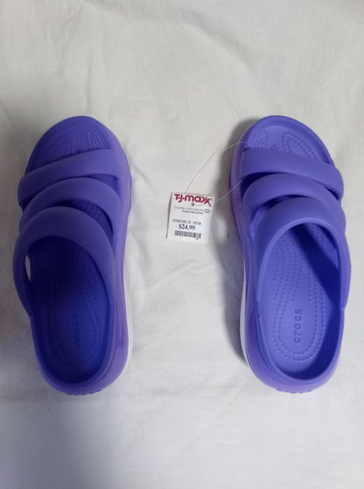 Шлепки женские Crocs