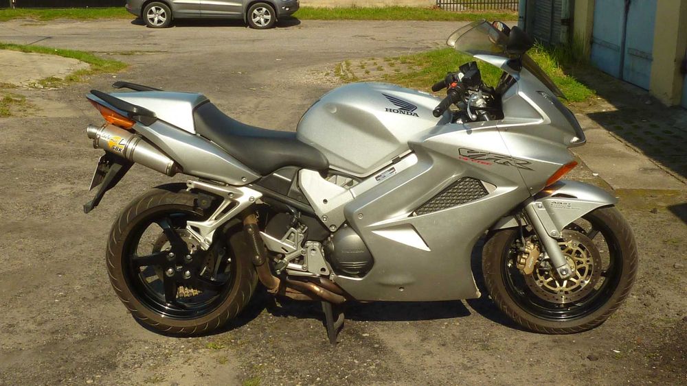 Honda VFR 800 V-TEC