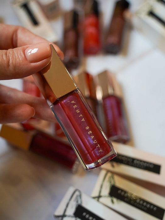 Блиск для губ fenty beauty gloss bomb universal lip luminizer