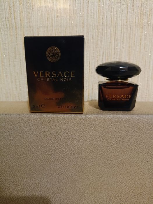Туалетна вода Crystal Noir Versace