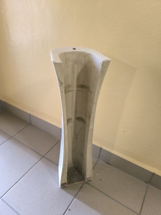 Noga pod umywalke Kraków Dietla , 67,5cm wys