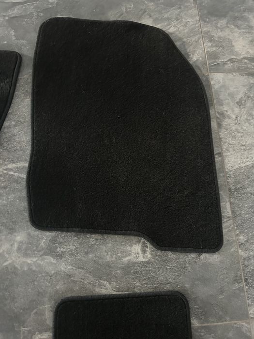 Продам коврики Ford edge