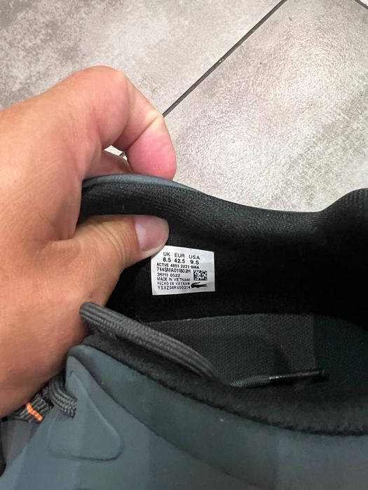 Buty LACOSTE ACTIVE rozmiar 42,5