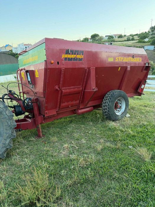 Carro misturador / unifeed Strautmann Power-Mix 1000