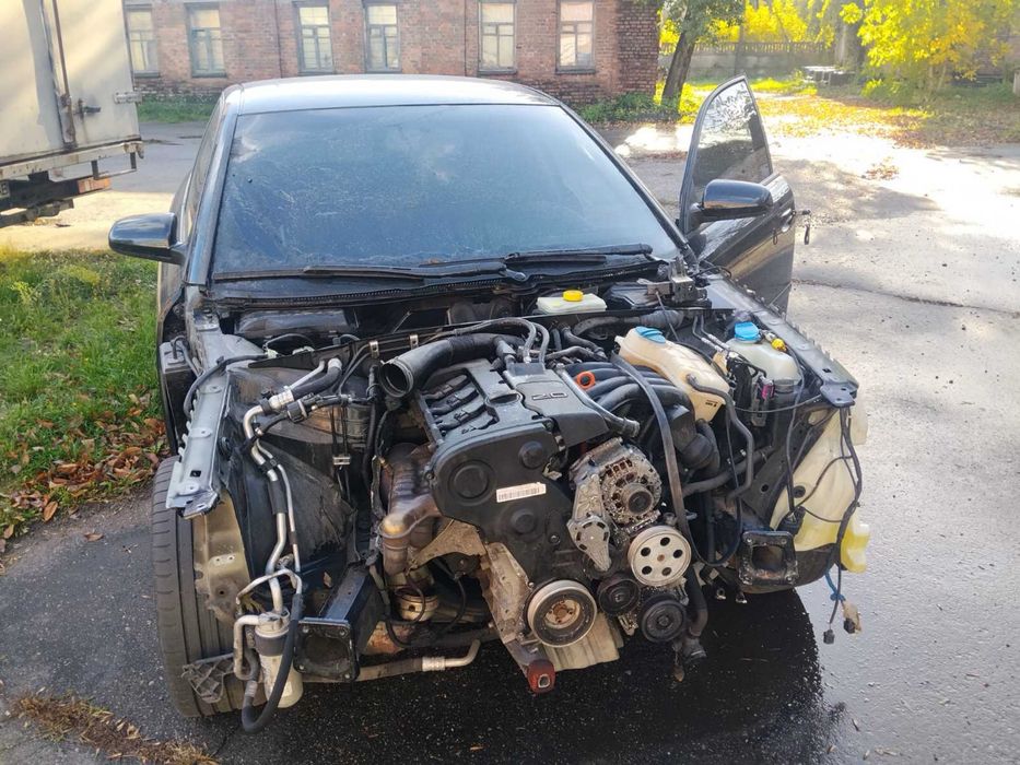 Audi a4 b7 2.0 після ДТП