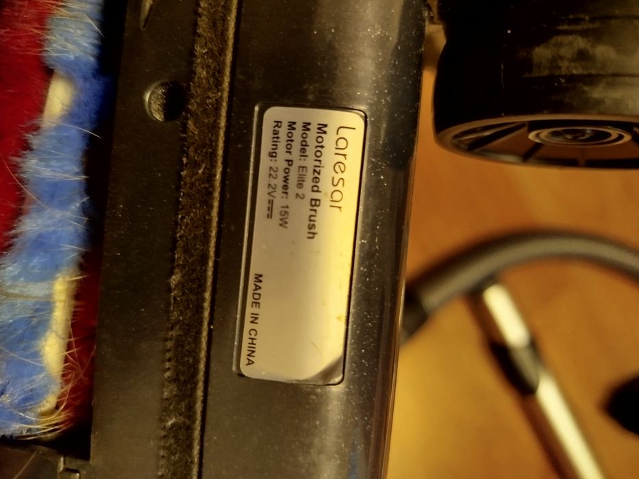 Щітки для пилососа Laresar. Комплектуючіі