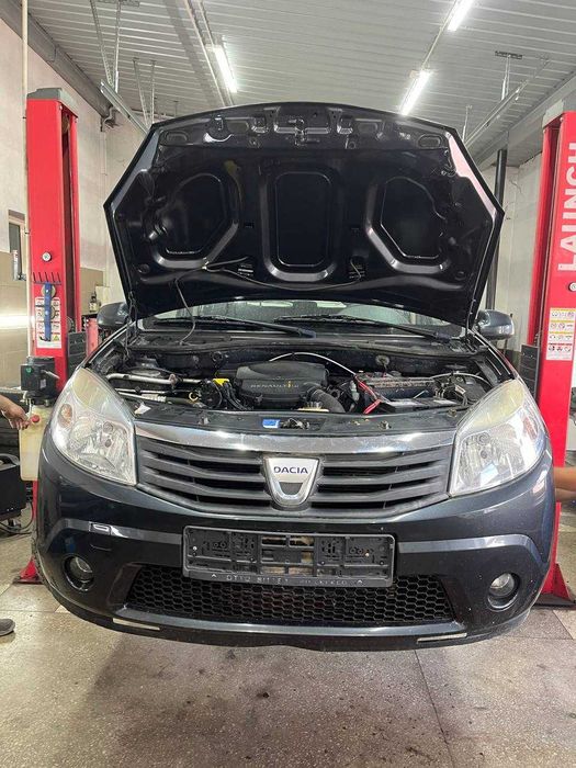Авторазборка DACIA Sandero (Дача Сандеро) 2008-2012р запчасти шрот
