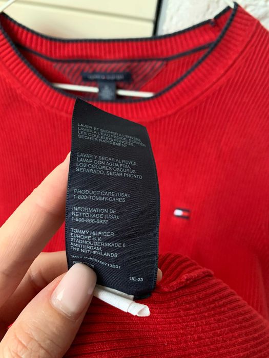 Джемпер в рубчик TOMMY HILFIGER, розмір М