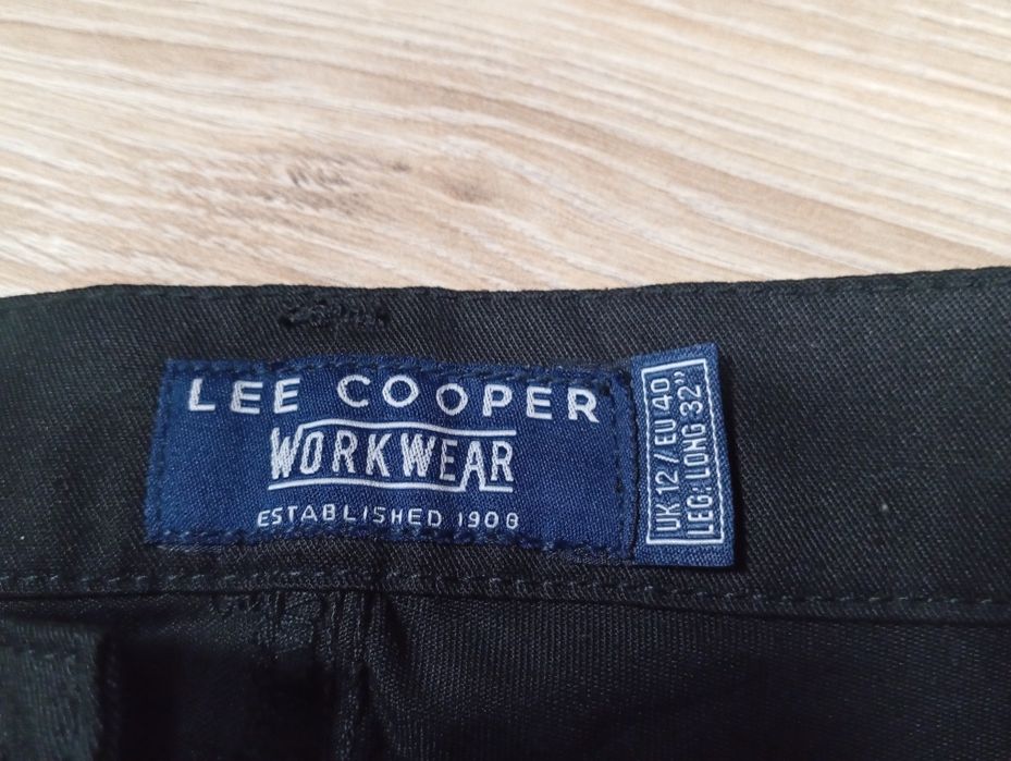 Damskie spodnie robocze  Lee Cooper
