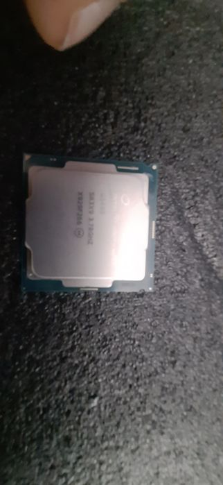 Vários Cpus 8ªGeração Intel® Gold Pentium® G5400 cache 4 M, 3,70 GHz