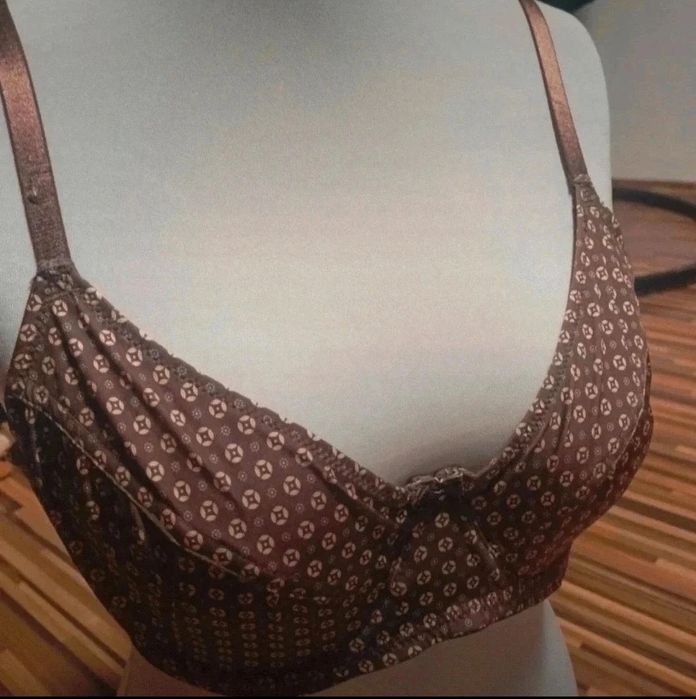 Miękki biustonosz 85c nowy