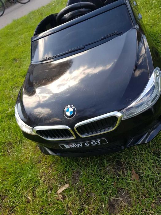 Продам електромобіль дитячий Bambi Racer на радіокеруванні BMW 6gt