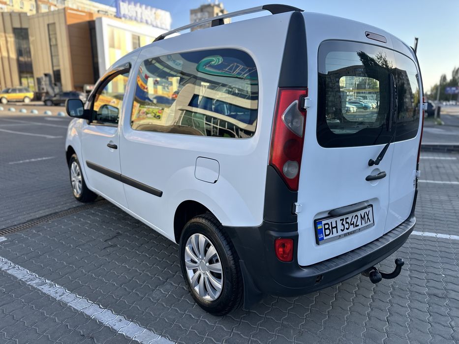 Продам хороший автомобиль