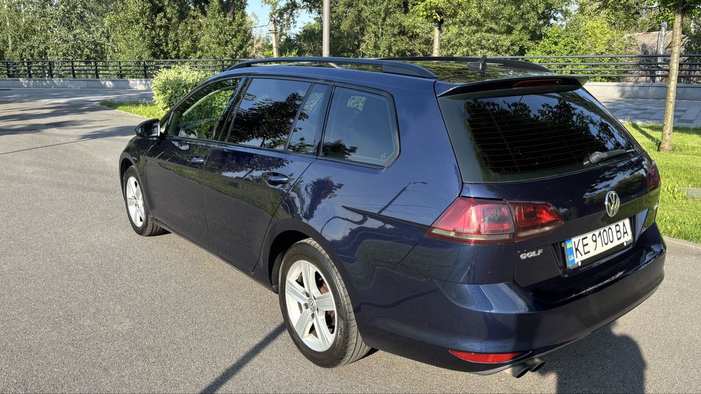 Volkswagen Golf 2.0 tdi variant