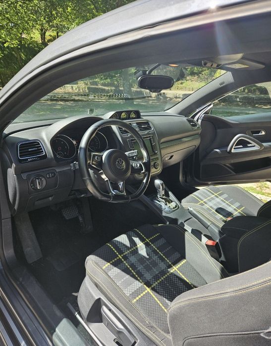 Volkswagen Scirocco 2.0 TDI 150cv – 2015