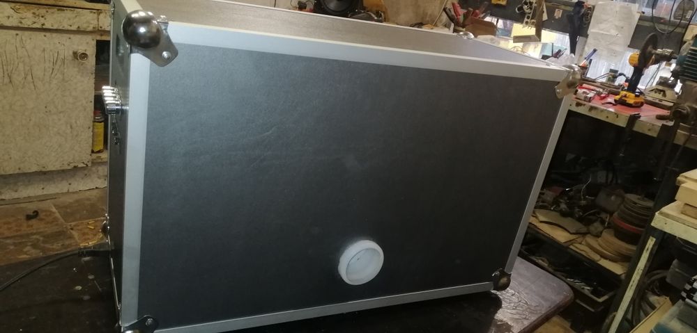 Эксклюзивная Блютуз калонка