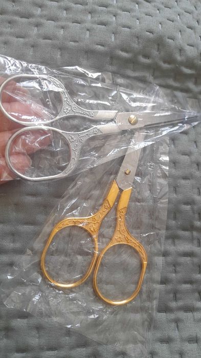Nowe 2 sztuki nozyczki np dla krawcowej