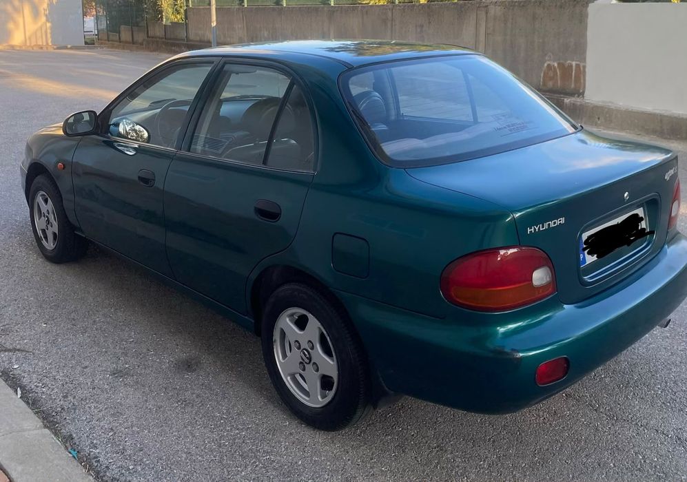 Hyundai com 107mil km impecável