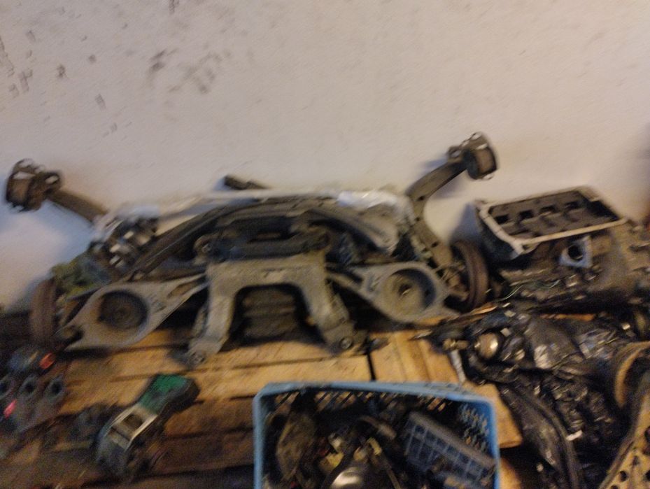 Tenho algumas peças BMW e 36