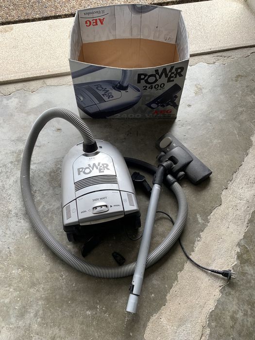 Aspirador.  Usado. Rower